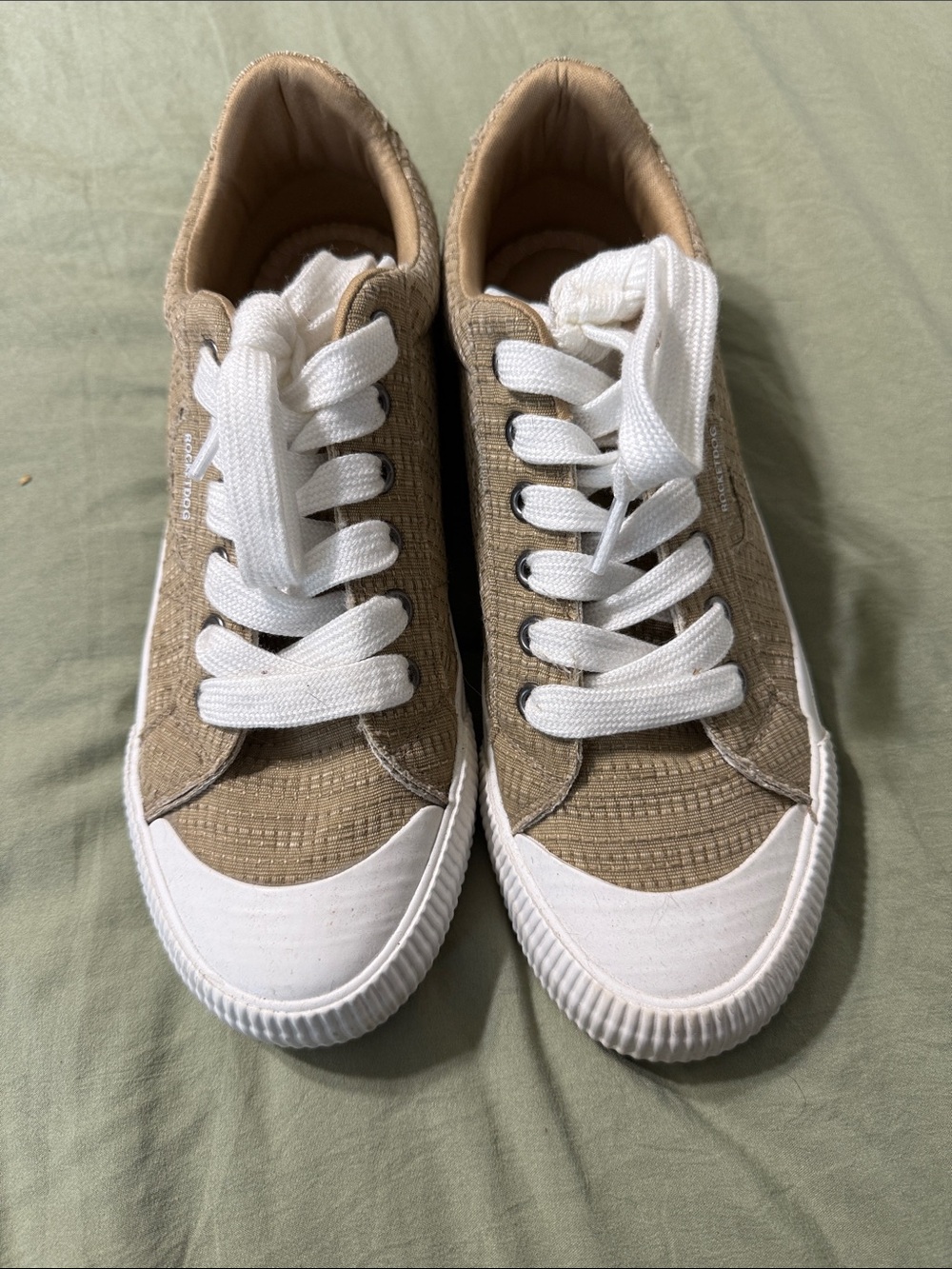 Rocket Dog Tan Canvas Low-Top Sneakers with White Accents
